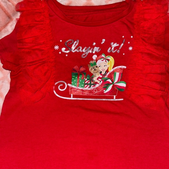 FREE with purchase!!! Jojo Siwa Shirt 🎀 - Picture 2 of 3